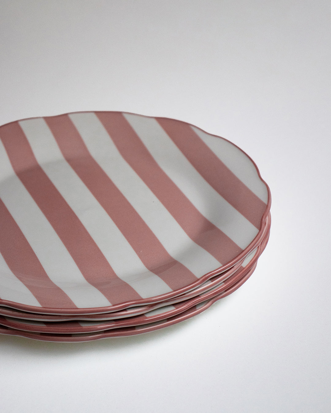 Stripe Porcelain Dinner Plate Pink (Set of 4)