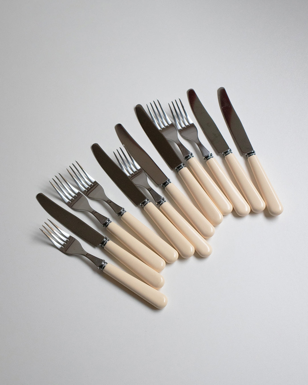 Ivory Handle Stainless Steel Fork & Knife Set (12-piece)